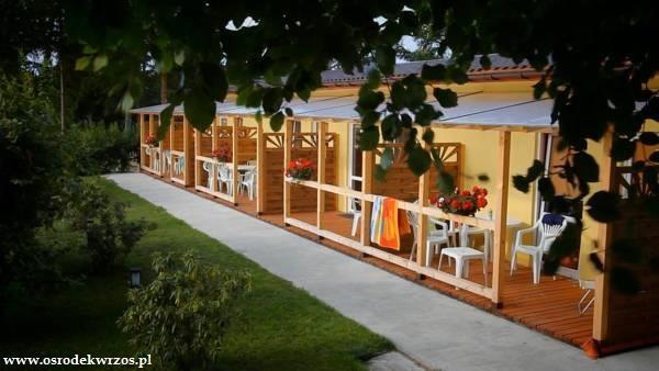 Hôtel Wrzos à Sianożęty Extérieur photo